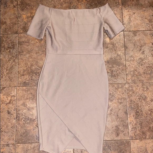 Beige Off the shoulder bodycon dress - Picture 2 of 4